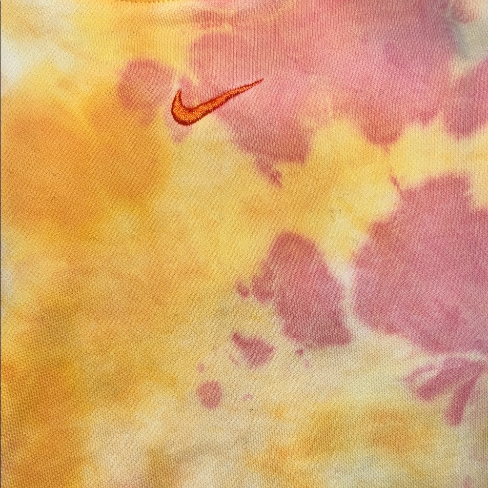 Nike Vibrant Orange and Yellow Hoodie - Picture 3 of 8